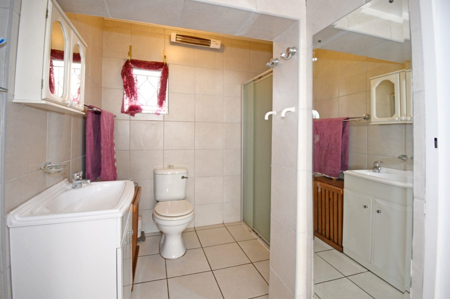 2 Bedroom Property for Sale in Klopperpark Gauteng