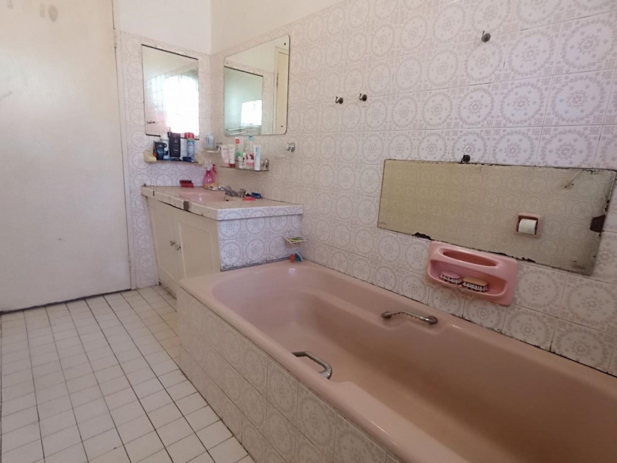 3 Bedroom Property for Sale in Orange Grove Gauteng