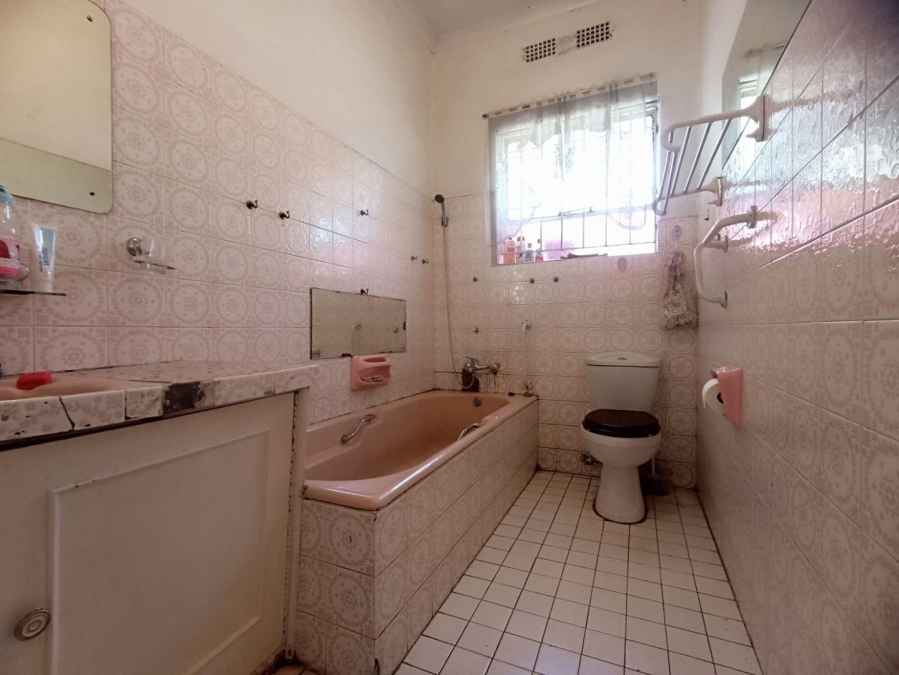 3 Bedroom Property for Sale in Orange Grove Gauteng