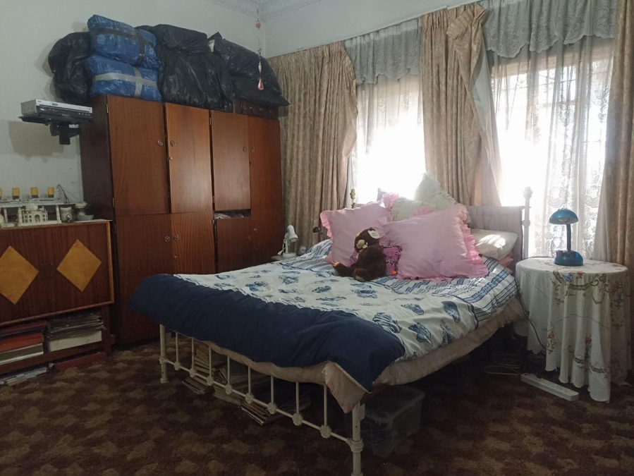 3 Bedroom Property for Sale in Orange Grove Gauteng