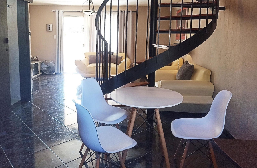 2 Bedroom Property for Sale in Lyndhurst Gauteng