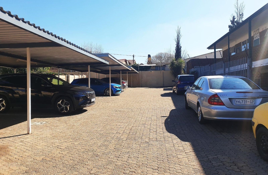 2 Bedroom Property for Sale in Lyndhurst Gauteng