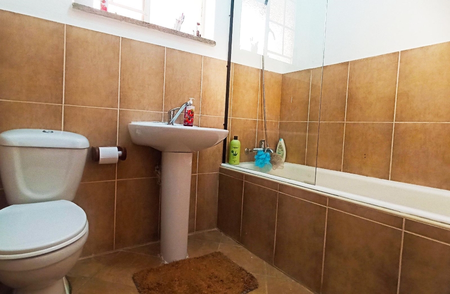 1 Bedroom Property for Sale in Norwood Gauteng