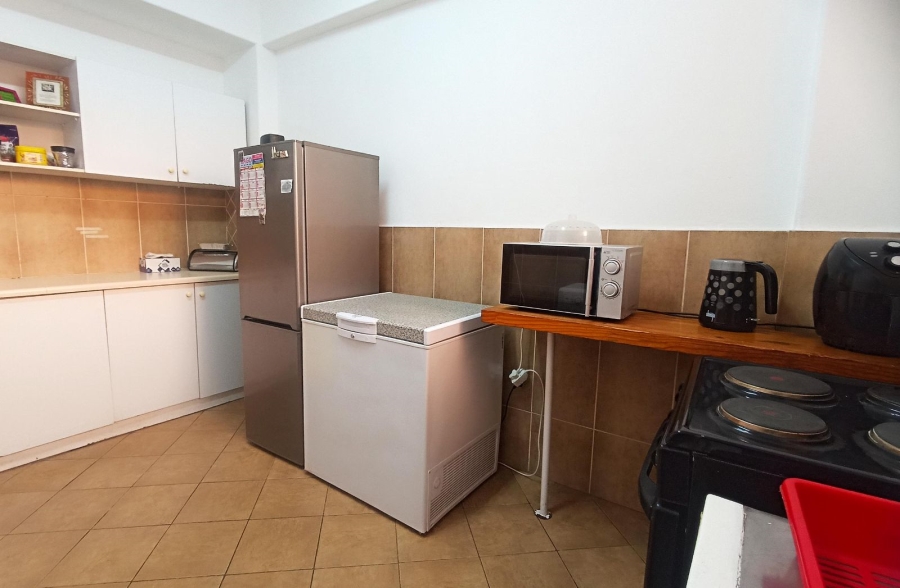 1 Bedroom Property for Sale in Norwood Gauteng