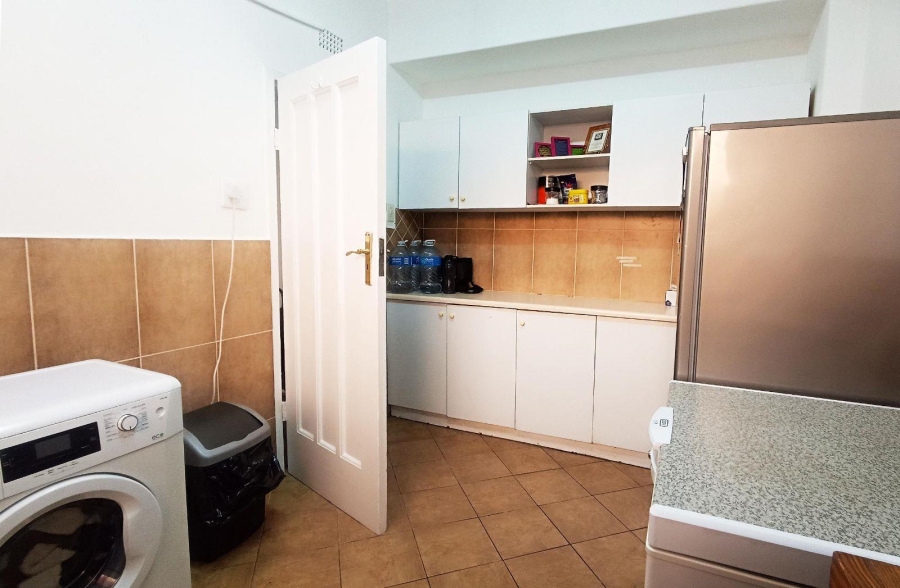 1 Bedroom Property for Sale in Norwood Gauteng