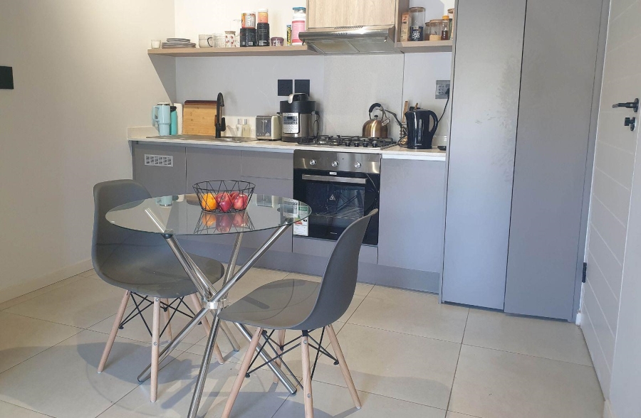 2 Bedroom Property for Sale in Waverley Gauteng
