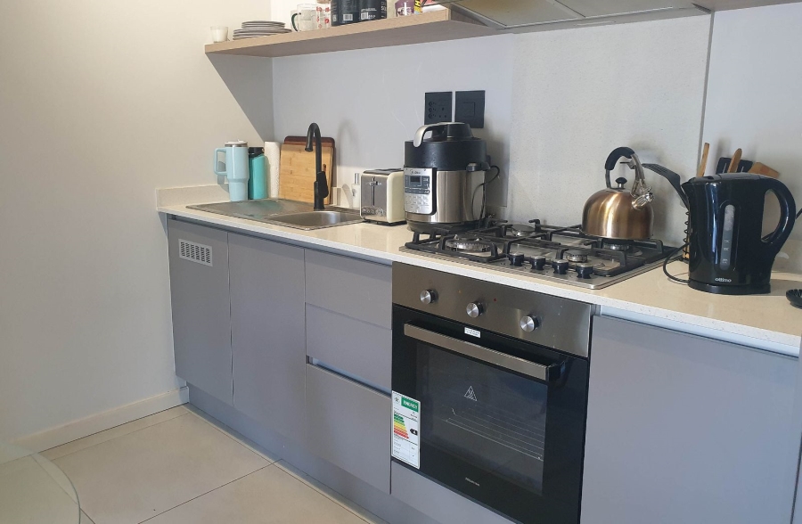 2 Bedroom Property for Sale in Waverley Gauteng