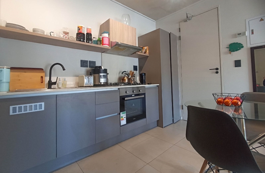 2 Bedroom Property for Sale in Waverley Gauteng