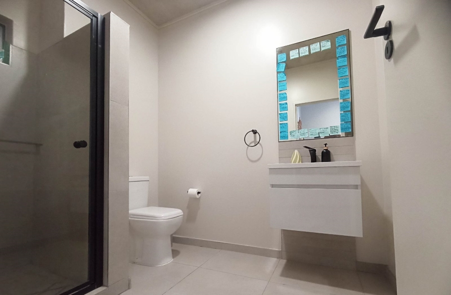 2 Bedroom Property for Sale in Waverley Gauteng