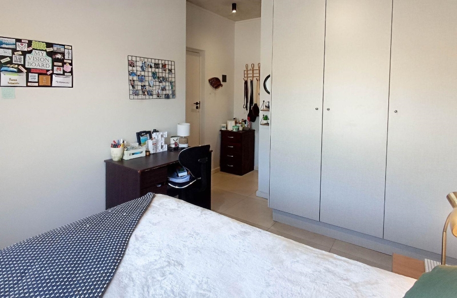 2 Bedroom Property for Sale in Waverley Gauteng