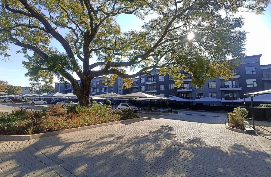 2 Bedroom Property for Sale in Waverley Gauteng