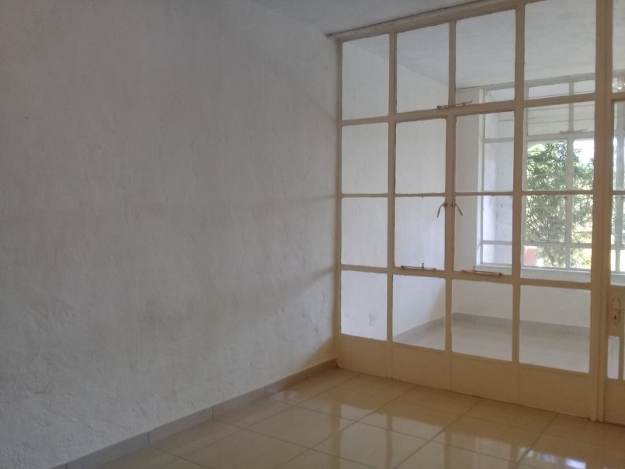 2 Bedroom Property for Sale in Bramley Park Gauteng