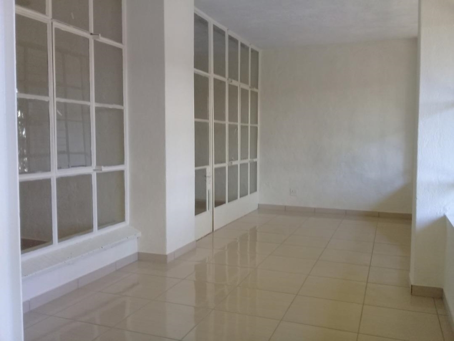 2 Bedroom Property for Sale in Bramley Park Gauteng