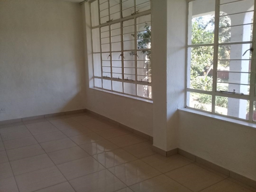 2 Bedroom Property for Sale in Bramley Park Gauteng