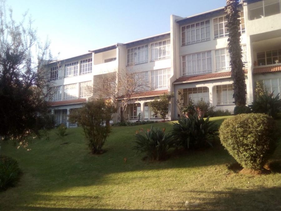 2 Bedroom Property for Sale in Bramley Park Gauteng