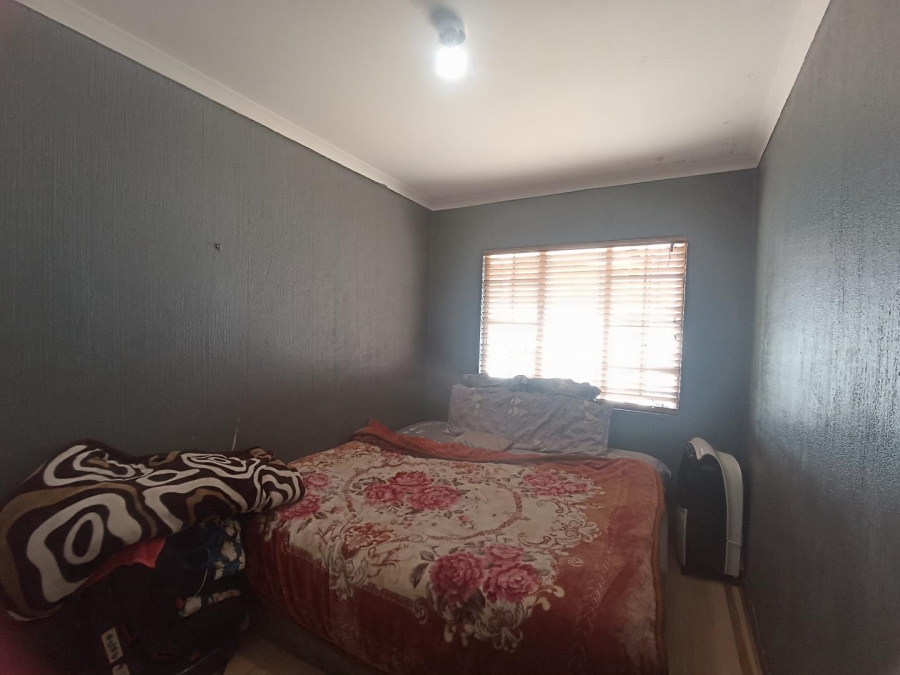 2 Bedroom Property for Sale in Whitney Gardens Gauteng