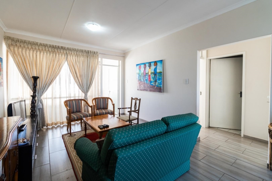 1 Bedroom Property for Sale in Kew Gauteng