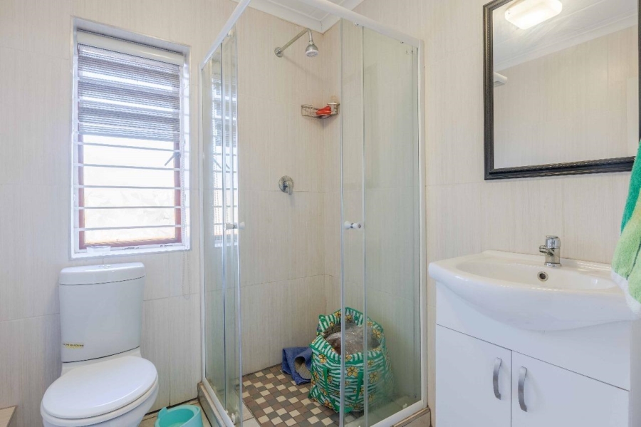 2 Bedroom Property for Sale in Kew Gauteng