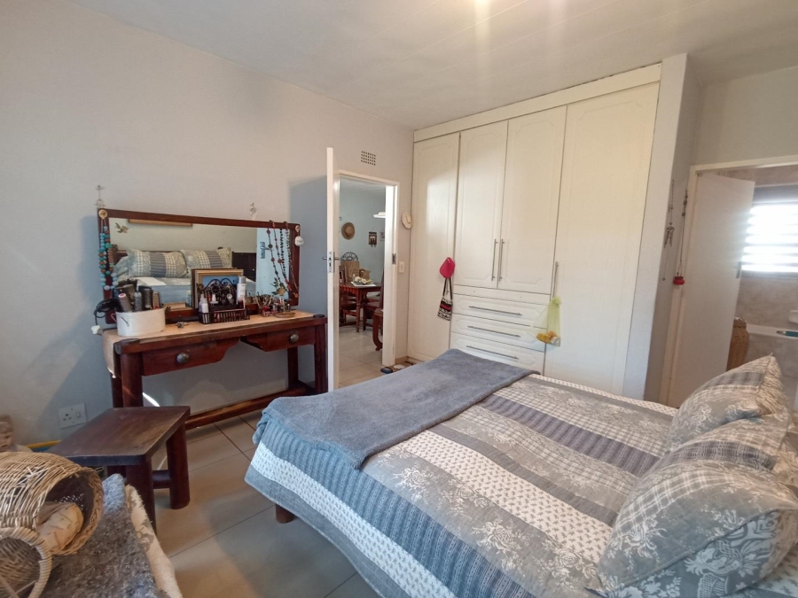 1 Bedroom Property for Sale in Corlett Gardens Gauteng