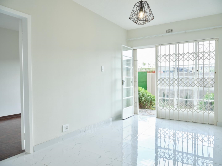 1 Bedroom Property for Sale in Edenvale Central Gauteng