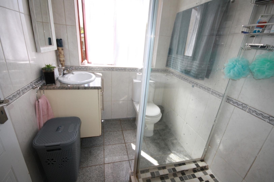 12 Bedroom Property for Sale in Edendale Gauteng