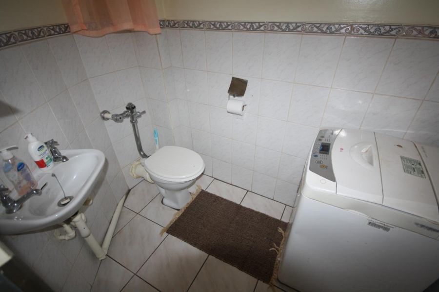 2 Bedroom Property for Sale in Edendale Gauteng