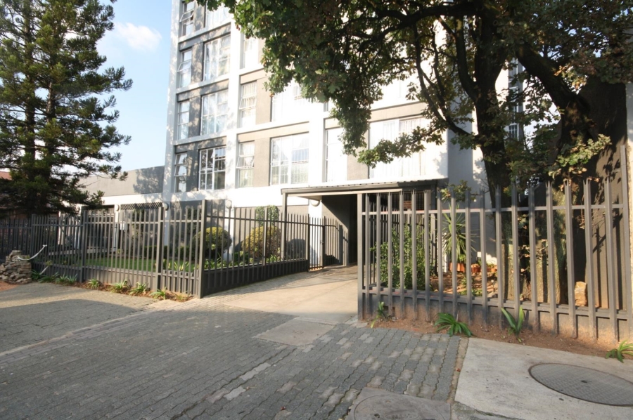 2 Bedroom Property for Sale in Edendale Gauteng