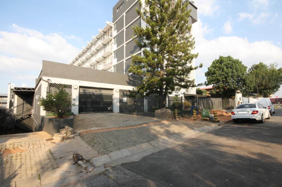 2 Bedroom Property for Sale in Edendale Gauteng