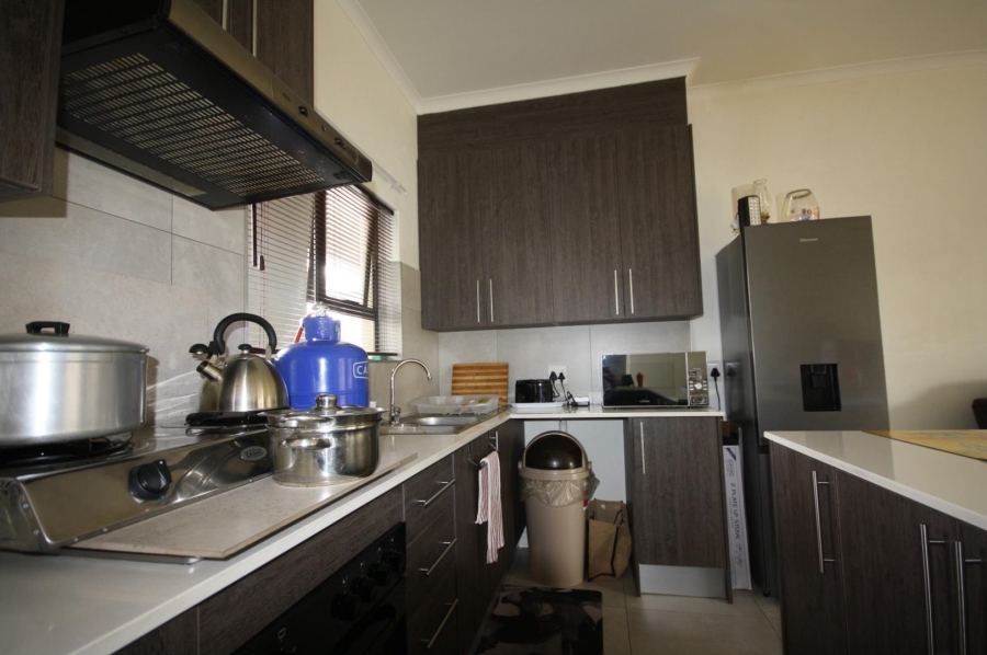 2 Bedroom Property for Sale in Illiondale Gauteng
