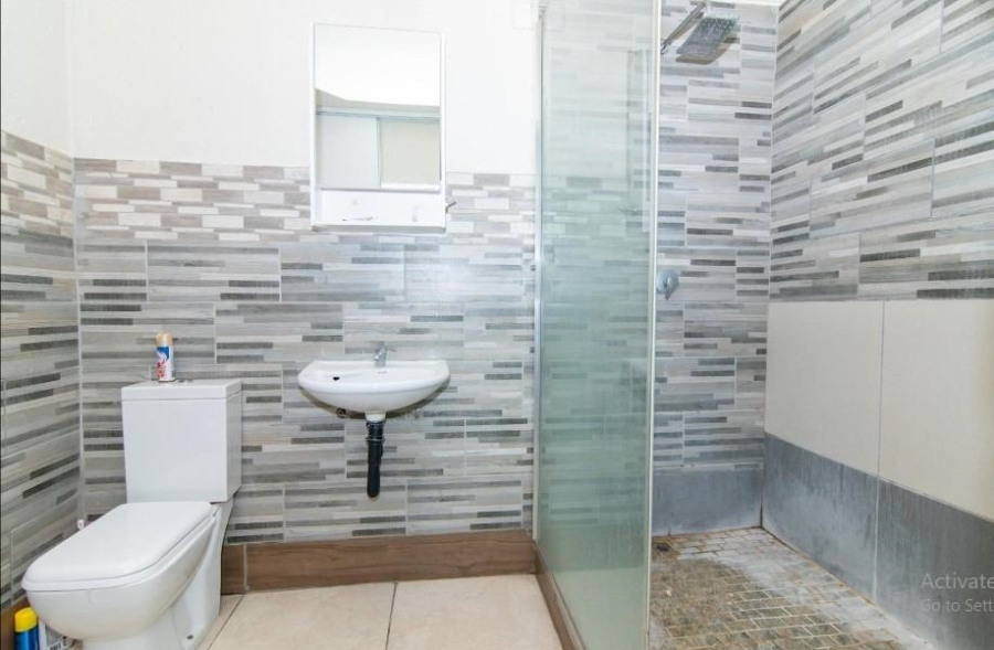 4 Bedroom Property for Sale in Waterstone Park Gauteng