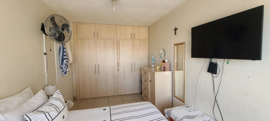 1 Bedroom Property for Sale in Edenvale Central Gauteng