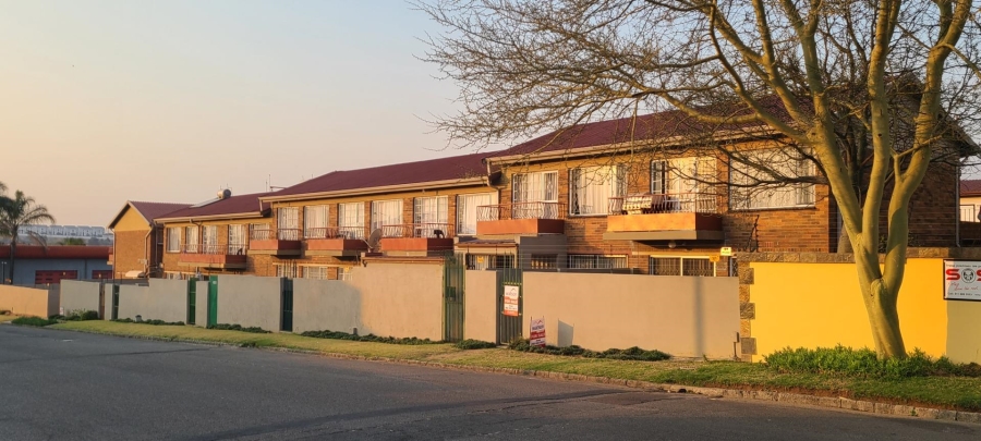 1 Bedroom Property for Sale in Edenvale Central Gauteng