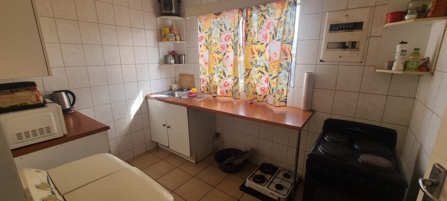 1 Bedroom Property for Sale in Edenvale Central Gauteng