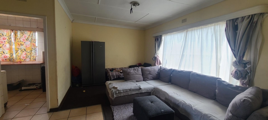 1 Bedroom Property for Sale in Edenvale Central Gauteng