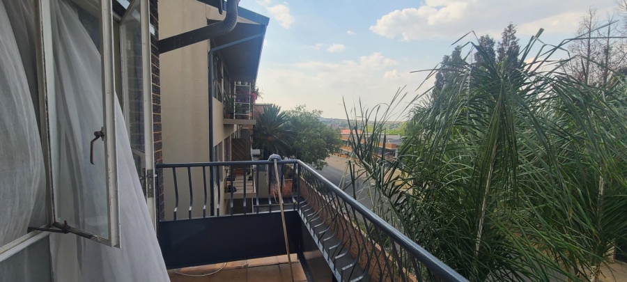 1 Bedroom Property for Sale in Edenvale Central Gauteng
