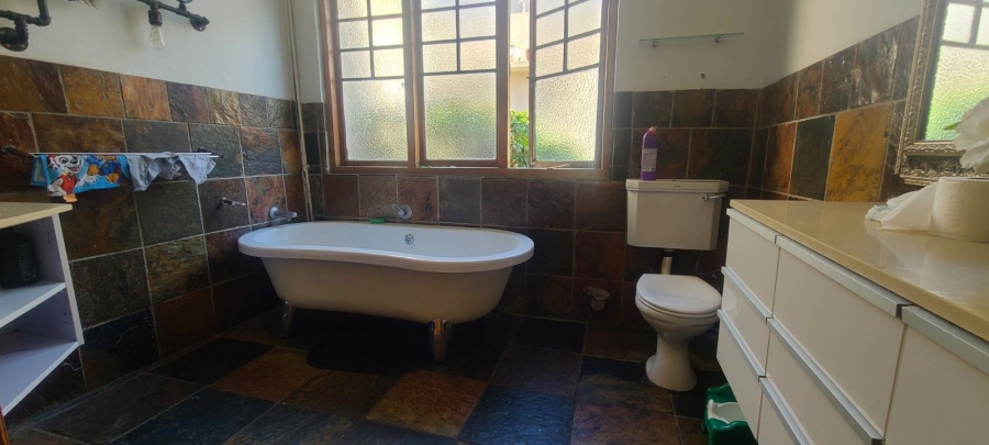 4 Bedroom Property for Sale in Kensington Gauteng
