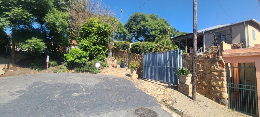 4 Bedroom Property for Sale in Kensington Gauteng