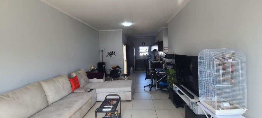 2 Bedroom Property for Sale in Greenstone Ridge Gauteng