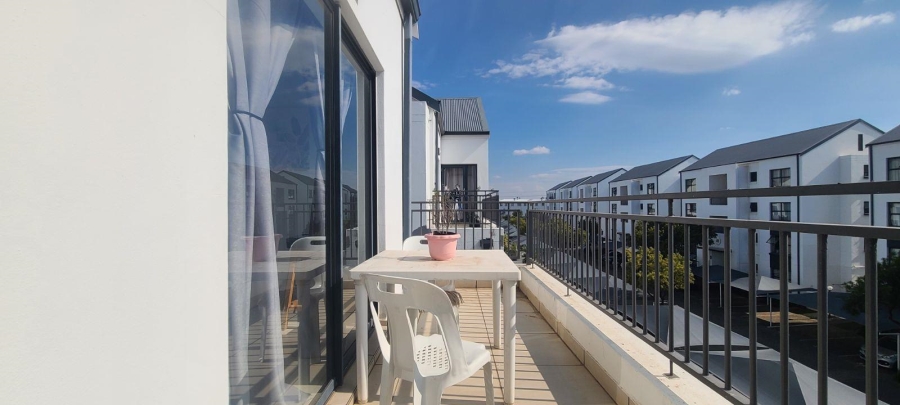 2 Bedroom Property for Sale in Greenstone Ridge Gauteng