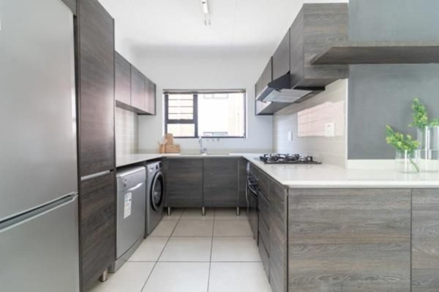 3 Bedroom Property for Sale in Greenstone Crest Gauteng