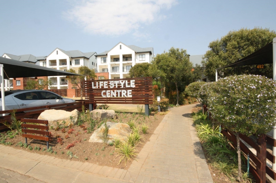 3 Bedroom Property for Sale in Greenstone Crest Gauteng