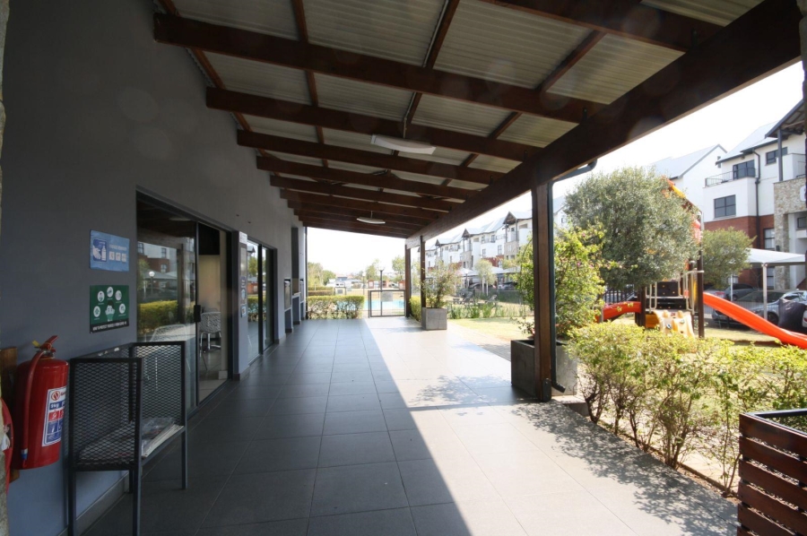3 Bedroom Property for Sale in Greenstone Crest Gauteng