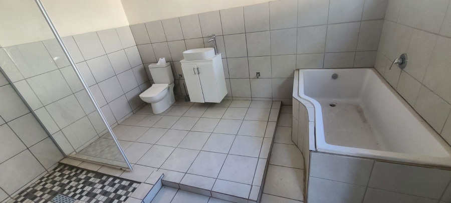 3 Bedroom Property for Sale in Bezuidenhout Valley Gauteng