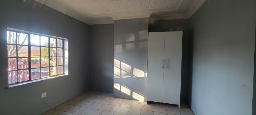 3 Bedroom Property for Sale in Bezuidenhout Valley Gauteng