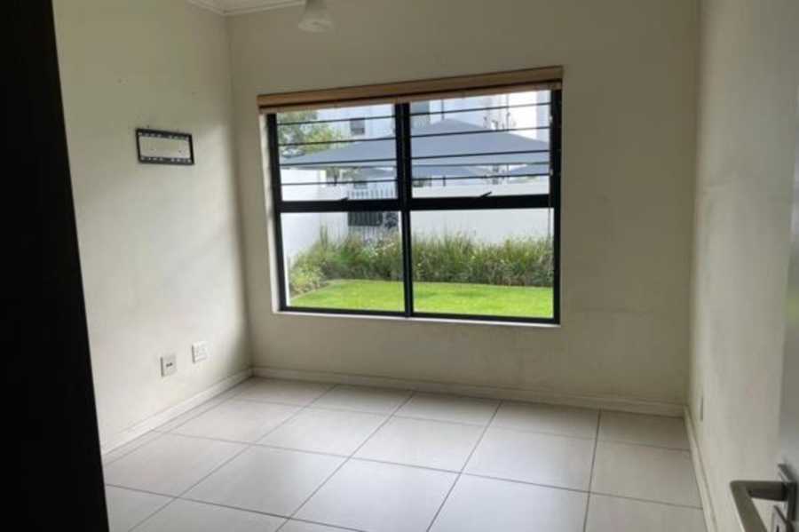 3 Bedroom Property for Sale in Greenstone Ridge Gauteng