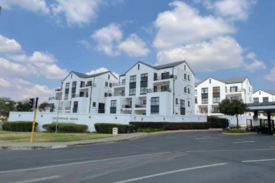 3 Bedroom Property for Sale in Greenstone Ridge Gauteng