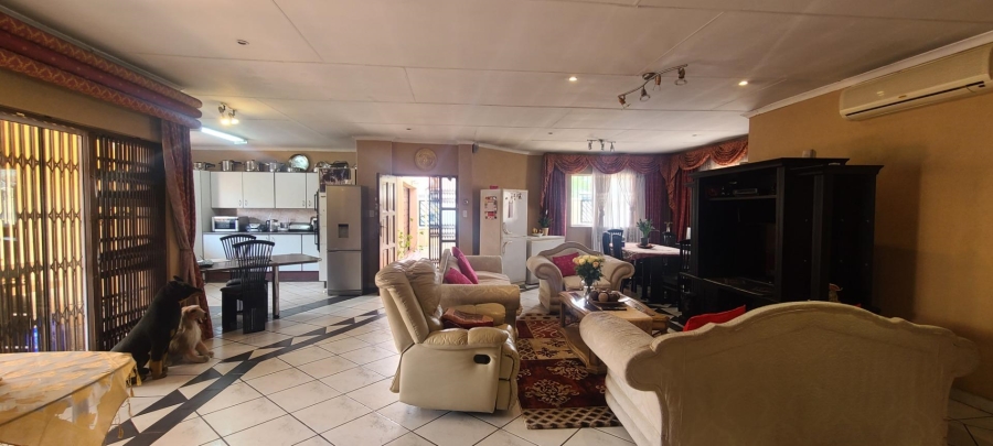 3 Bedroom Property for Sale in Edenvale Central Gauteng