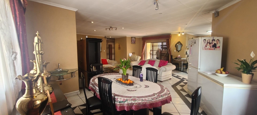 3 Bedroom Property for Sale in Edenvale Central Gauteng
