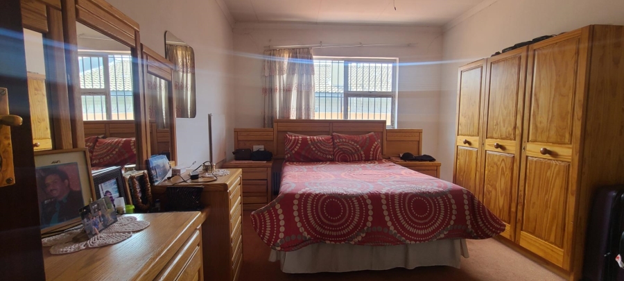3 Bedroom Property for Sale in Edenvale Central Gauteng