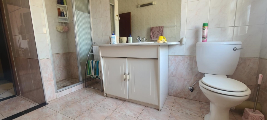 3 Bedroom Property for Sale in Edenvale Central Gauteng